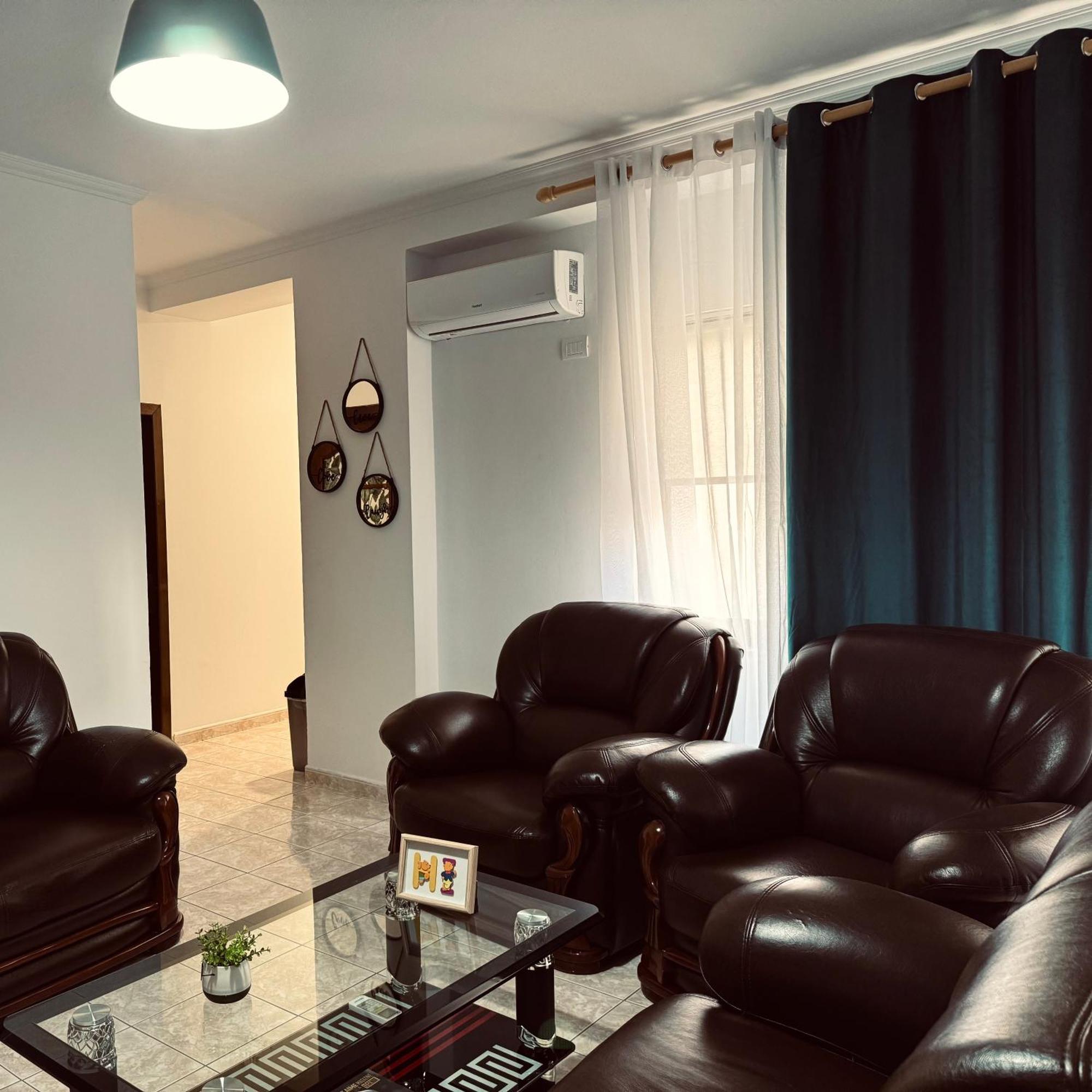 Hi5 Rooms Tirana Exterior foto